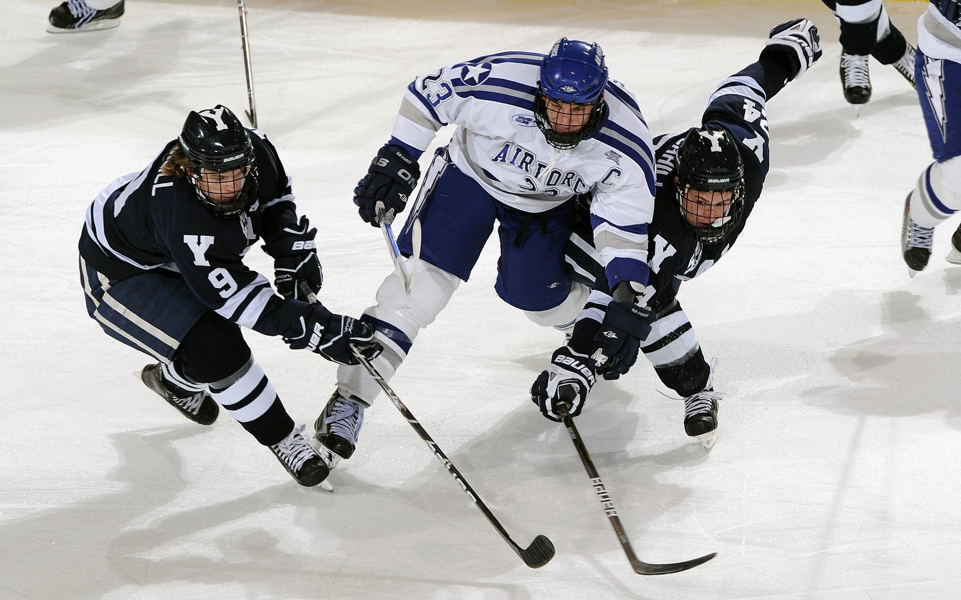 足球运动与机器人结合，开启未来比赛新体验，足球机器人比赛教学